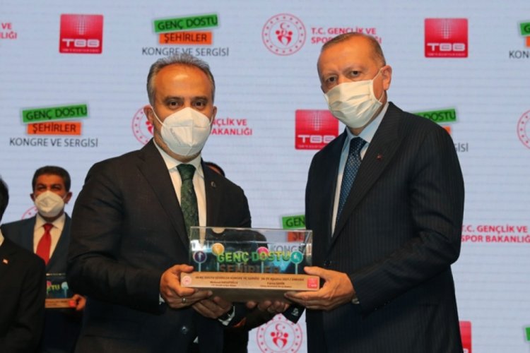 Bursa, ‘Genç Dostu Şehirler Kongresi’nde ödüle değer görüldü