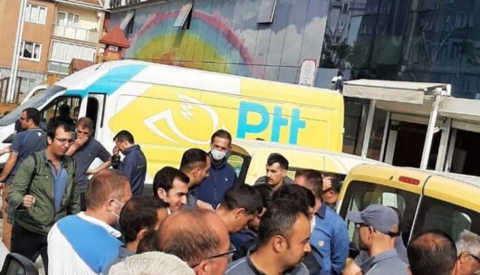 PTT çalışanları ağır çalışma koşullarına karşı Bursa’da eylem yaptı!