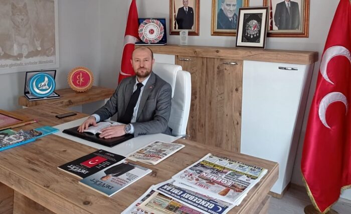 Hayri Türkyılmaz belediyeciliğinin iyice çivisi çıktı!