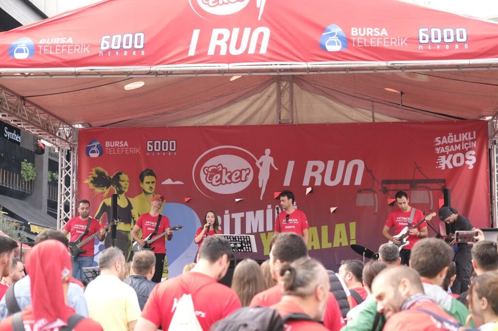 Hitachi Astemo Türkiye çalışanları, Eker I Run’da Tohum Otizm Vakfı için koştu