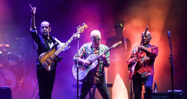 Türk müzik sahnesinin efsanevi grubu MFÖ, Atlantis Yapım Organizasyonu’yla Turkcell Vadi’yi Salladı!