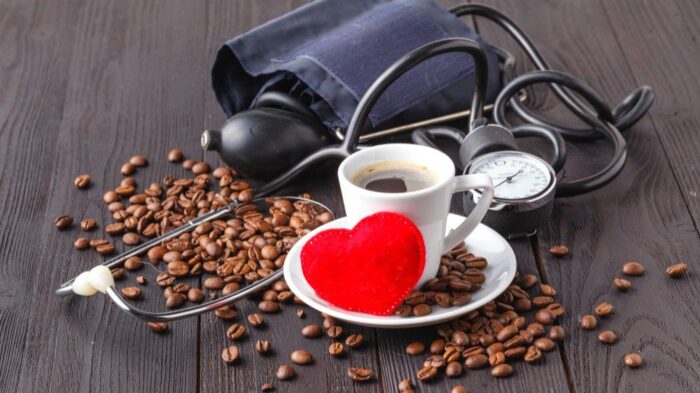 Kahve içenlerde kalp krizi riski %21 azalıyor