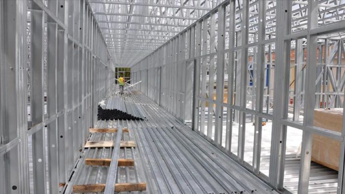 Depreme dayanıklı çelik yapıların inşasında çeliği doğru işlemek şart!