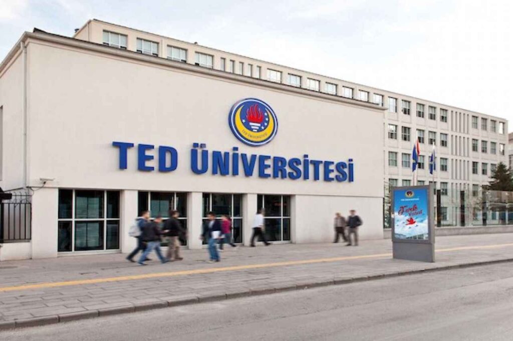 TEDÜ, öğrencilerin en memnun olduğu ilk 5 üniversiteden biri oldu!
