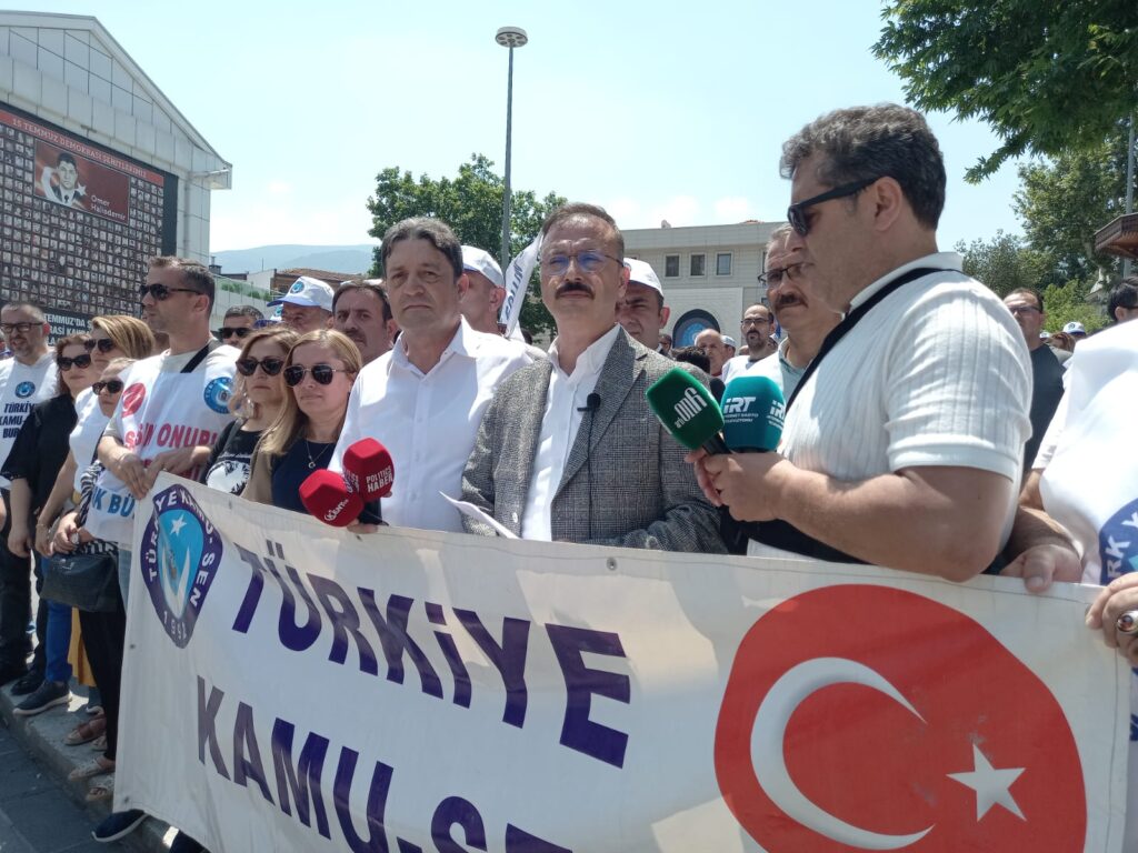 Türkiye Kamu-Sen Bursa; Temmuz ayında memur maaşlarına yapılan artışların yetersiz ve eksik!