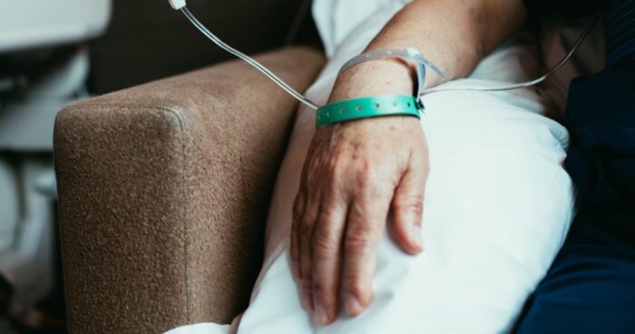 Yüzde 80 Engelli Kanser Hastasına Darbe! Engelli Emekli Maaşını Kestiler SGK Tedavi Masrafını Hastaya Yükledi!