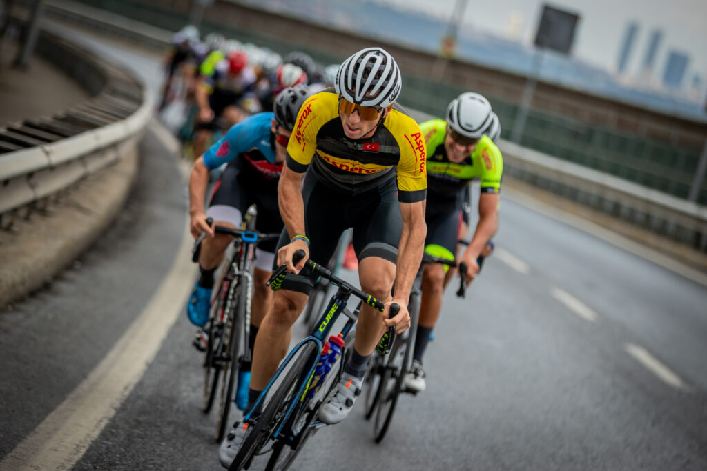 Asperox bisiklet takımı  7 kez birincilik kürsüsüne çıktı