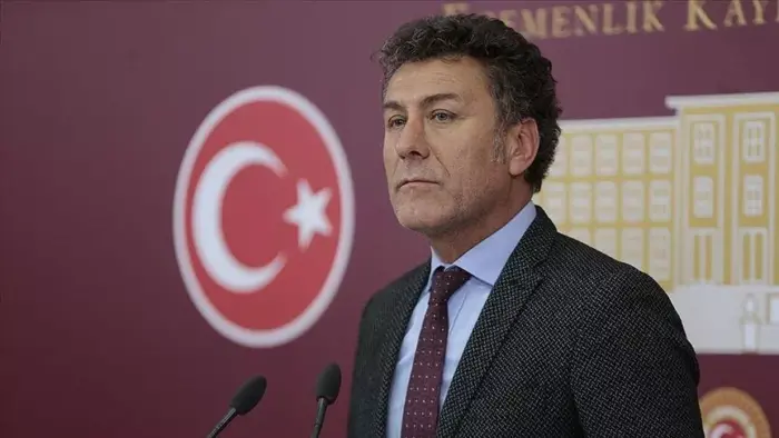 Orhan Sarıbal: Karabasan gibi çökmüş Recep Tayyip Erdoğan elini çekmeden bu ülkeye huzur gelmez