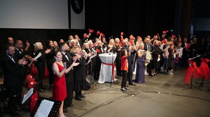 Bursa Barosu’ndan 100. Yılında Tangolarla Cumhuriyet Konseri