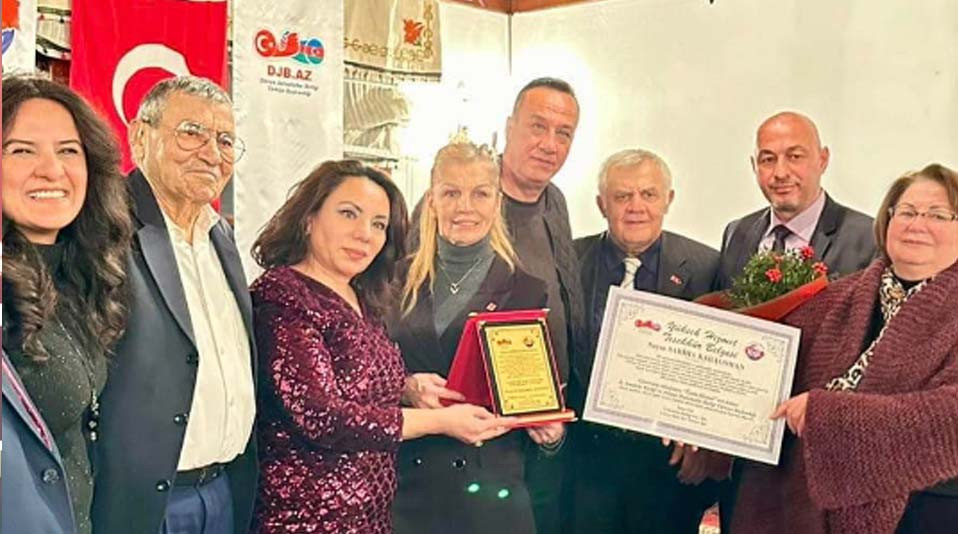 Doğru İnsanlar Zinciri Başkanı Karaosman, Yılın En Başarılı Aktivisti Seçildi