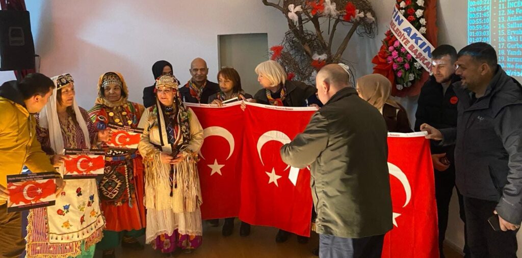 Turgutlu’da Türk Kadınları Kurultayı yapıldı