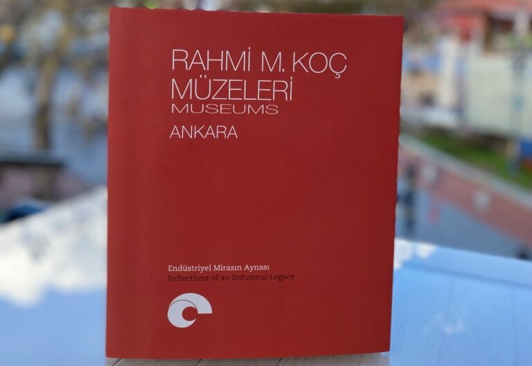 Rahmi M. Koç Müzesi’nin külliyatına bir cilt daha eklendi  Ankara Rahmi M. Koç Müzesi  koleksiyonuna yeni kitap