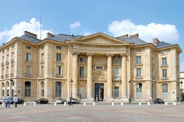 Yöneticilere Sorbonne diploması kazandıran eğitimin başvuruları açıldı