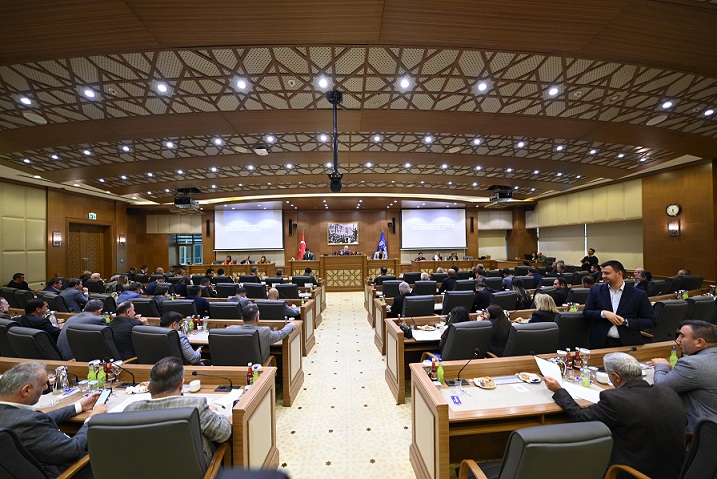 Bozbey, “Bursalıların menfaatleri bizim birinci önceliğimizdir”