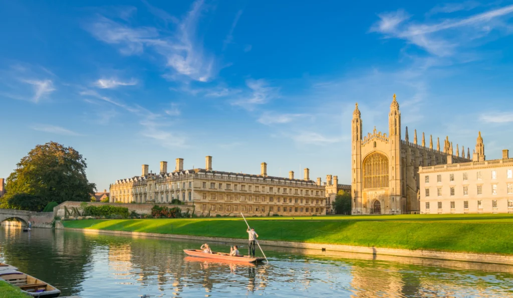 Vize Krizine Karşı ‘Cambridge’ Kalkanı