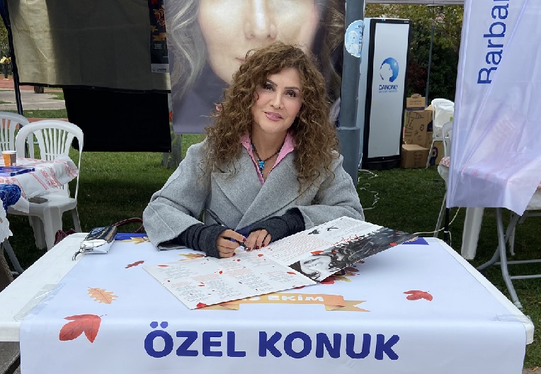 SERENAD BAĞCAN, BARBAROS METROPOLITAN ROTARY GÜZ ŞENLİĞİ’NDE YENİ ALBÜMÜNÜ İMZALADI