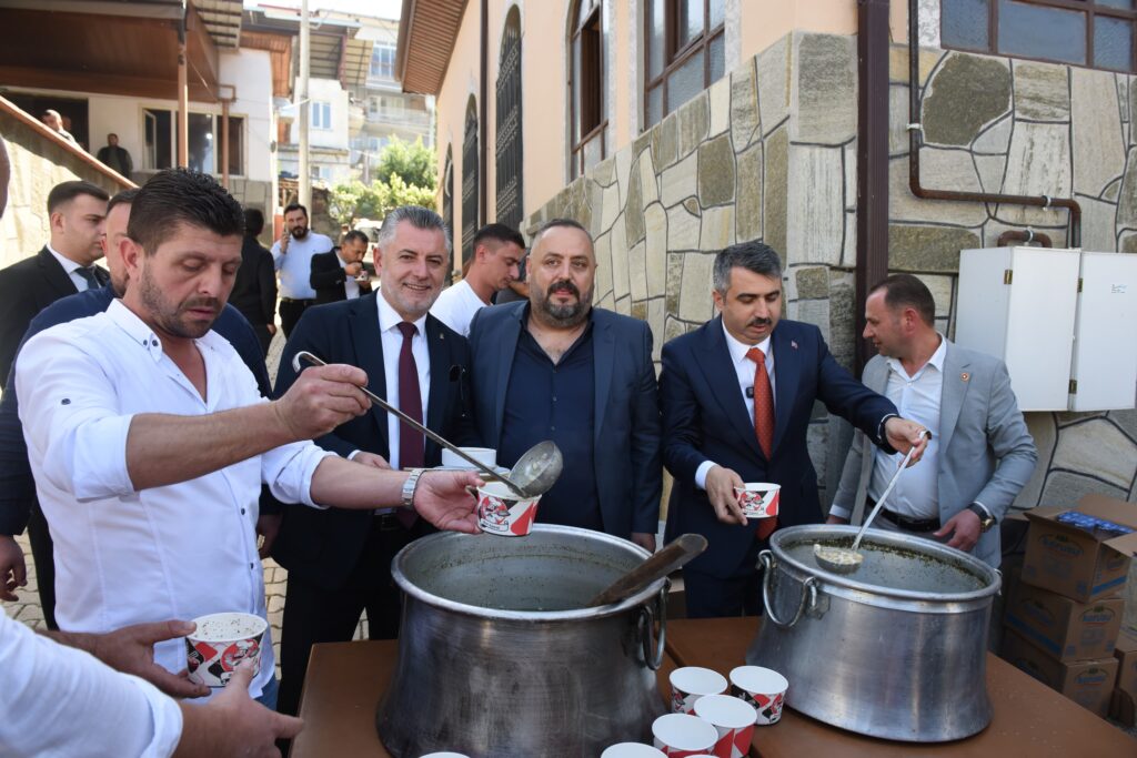 NEBİ DEDE ÇORBASI GELENEĞİ YILDIRIM’DA YAŞATILIYOR