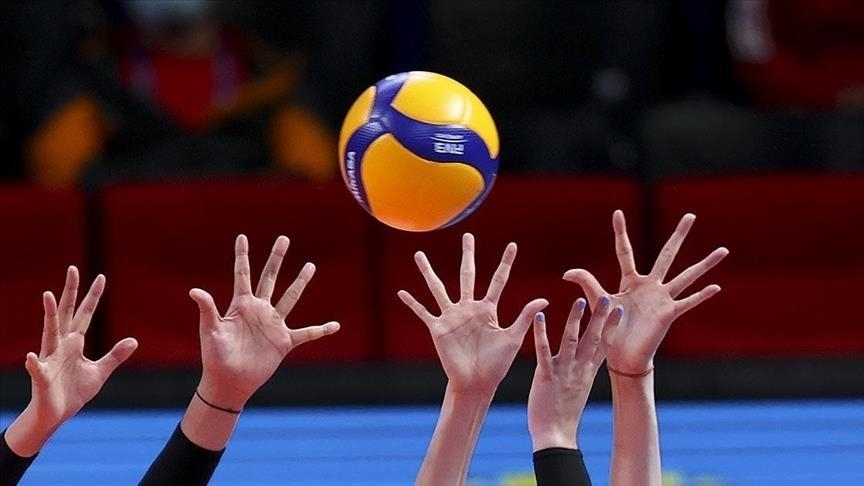 Üstündağ, Türkiye Voleybol Federasyonu Başkanlığına yeniden seçildi