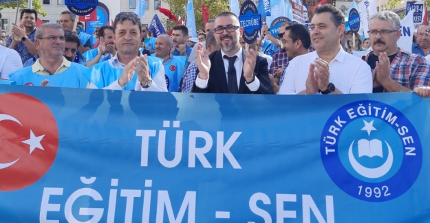 Türk Eğitim Sen Bursa; “Öğretmenlik Mesleği Kanunu Teklifi’nin Tüm Kanunları TBMM’den Geçmeden Tekrar Hassas Olduğumuz Konular Gözden Geçirilmelidir!”