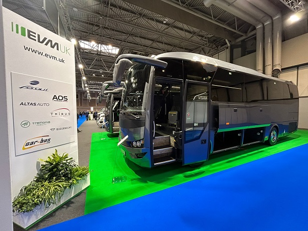 Anadolu Isuzu’nun Yenilikçi Modelleri EVM UK Standında Euro Bus Expo 2024 Fuarı’ndaydı