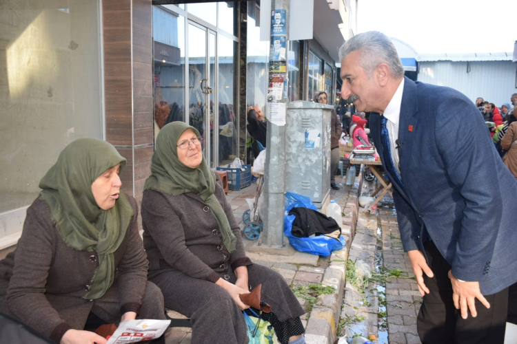 Yeşiltaş: “Halkın gündemi yoksulluk”