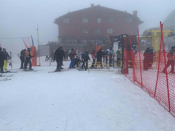 Uludağ’ın zirvesine turist akını