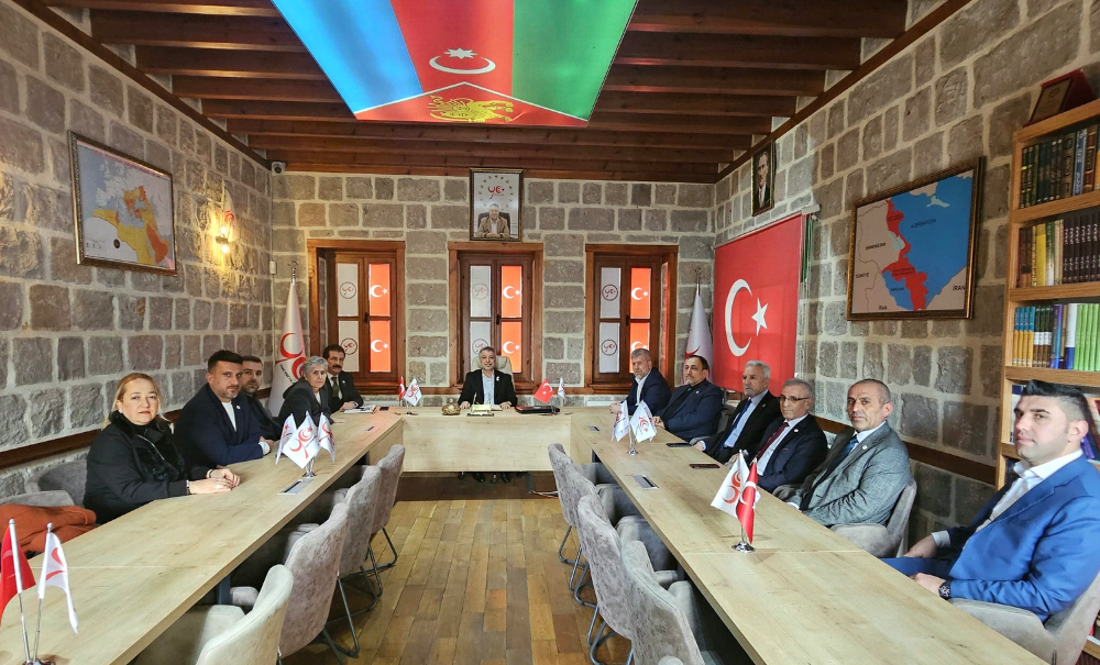 Yeni Yüzyıl Partisi MKYK İstişare Toplantısı Gerçekleştirdi