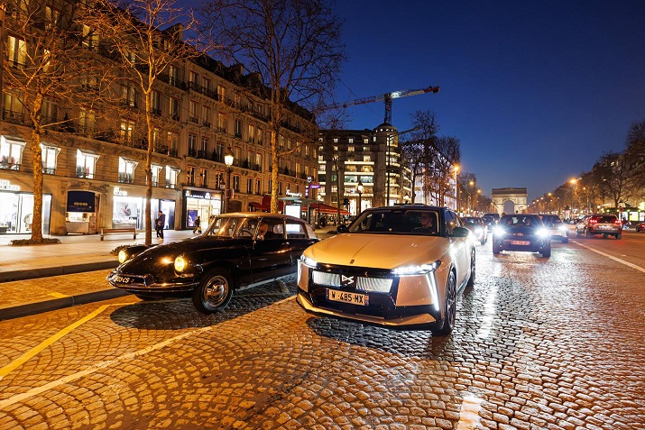 DS AUTOMOBILES, DS’İN 70. YILINI RETROMOBILE’DE KUTLADI!