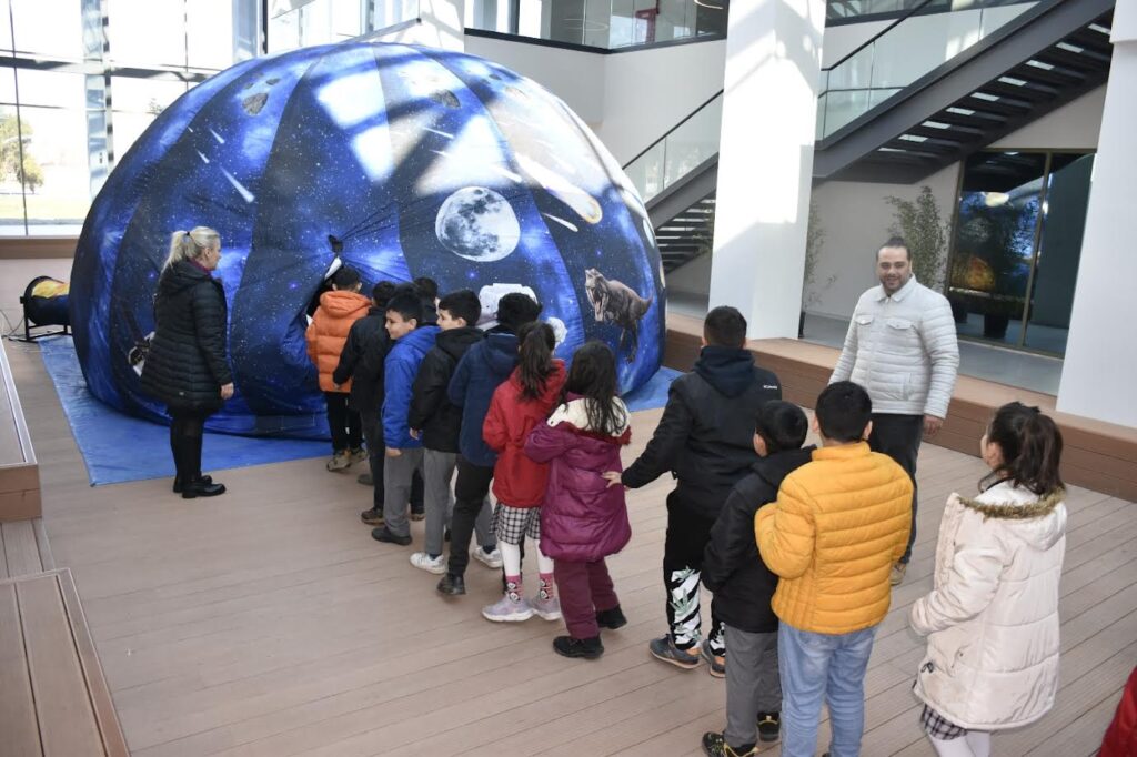 “Karacabey Belediyesi’nden çocuklar için sıra dışı bir uzay macerası”