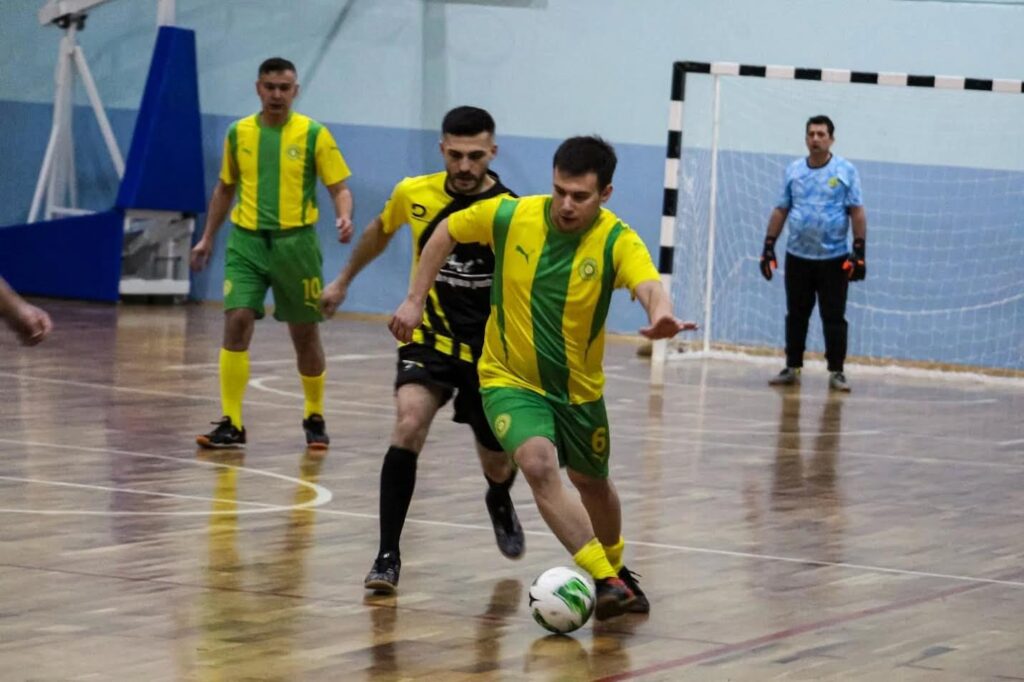 “Karacabey’de Futsal Turnuvası tüm heyecanıyla sürüyor”