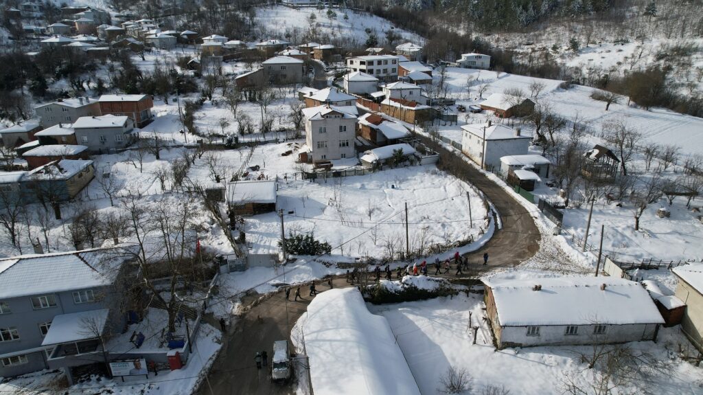 Sevgililer Günü’nde Mysia Yolları’nda romantik yürüyüş