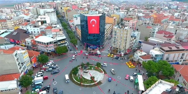 “Karacabey Belediyesi’nden öğrenci ve velilere yönelik kariyer ve başarı etkinliği”