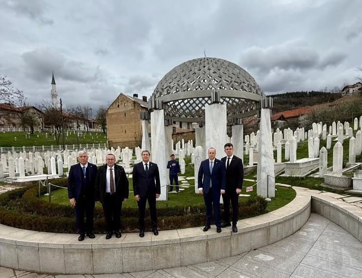 BALKANTÜRKSİAD’DAN BOSNA HERSEK’TE İFTAR SOFRASI