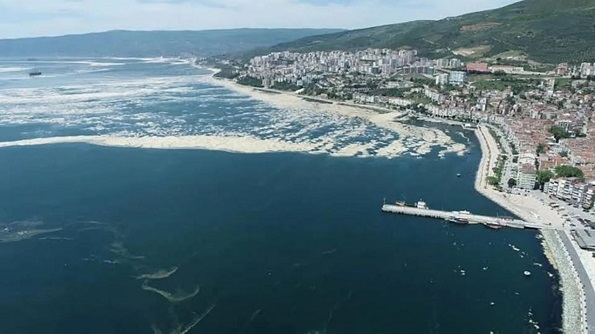 Öğrencilere “Çevre ve Deniz Kirliliği” Farkındalık Semineri