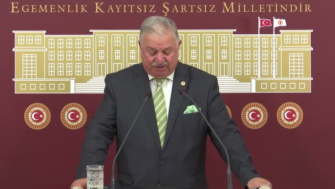 Doğan Bekin’den Zafer Havalimanı Çıkışı: “Hazine Soyuluyor”