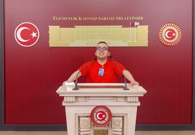 “Bolu Fenomeni” Yavuz Selim Ak, TBMM’de Yeni Yol Grubu Toplantısında Yöresel Sorunları Gündeme Taşıdı