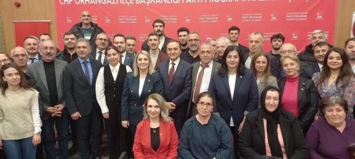Acı haber demokrasi nöbetinde geldi