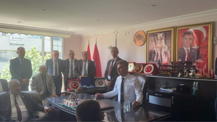 Aydınlık Geleceğin Partisi’nde NATO Zirvesi Öncesi Kritik GİK Toplantısı