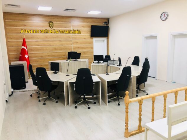 Avukat Cüneyt Bülent Şeker: “Çocuk mahkemelerindeki uygulamalar hukuki güvenlik ilkesini zedeliyor”