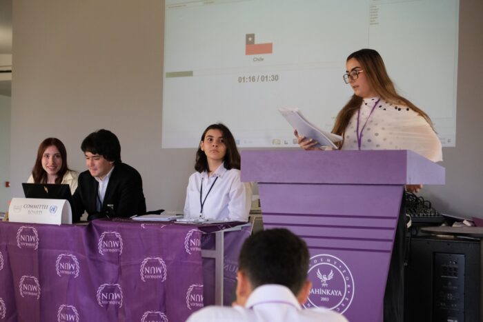Şahinkaya Okulları Model Birleşmiş Milletler Konferansı’na ev sahipliği yaptı