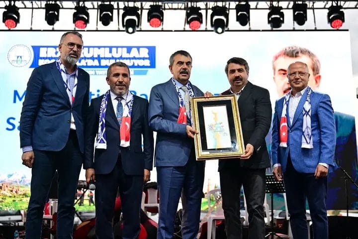 Bursa’da Büyük Erzurum Yayla Şenliği Coşkusu