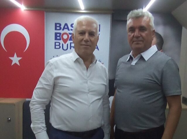 Mustafakemalpaşa’da basketbol sahasındaki fotoğraf tartışması: “Kim talimat verdi?”