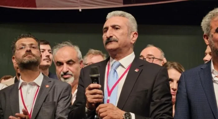 BURSA’DA YENİ PARTİ RÜZGÂRI: NİHAT YEŞİLTAŞ’LA YENİ BİR DÖNEM Mİ?