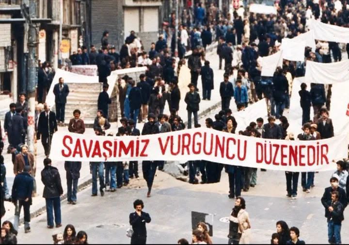 “Mücadelemiz vurguncu düzenedir düzene”