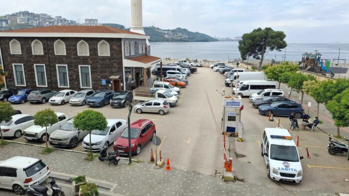 Orhan Karaduman’dan Gemlik Belediyesi’ne otopark tepkisi: “Yedi aydır çözüm bekliyoruz!”