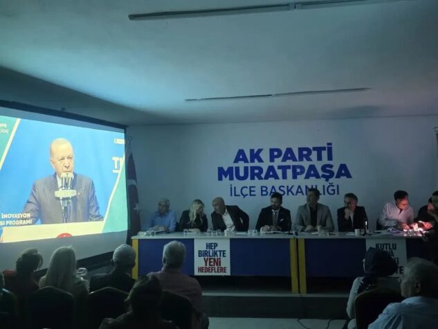 AK PARTİ MURATPAŞA’DA BİRLİK VE BERABERLİK MESAJI! ALİ ÇETİN VE TUNCAY HAYTA TEŞKİLAT ÇALIŞMALARINI DEĞERLENDİRDİ
