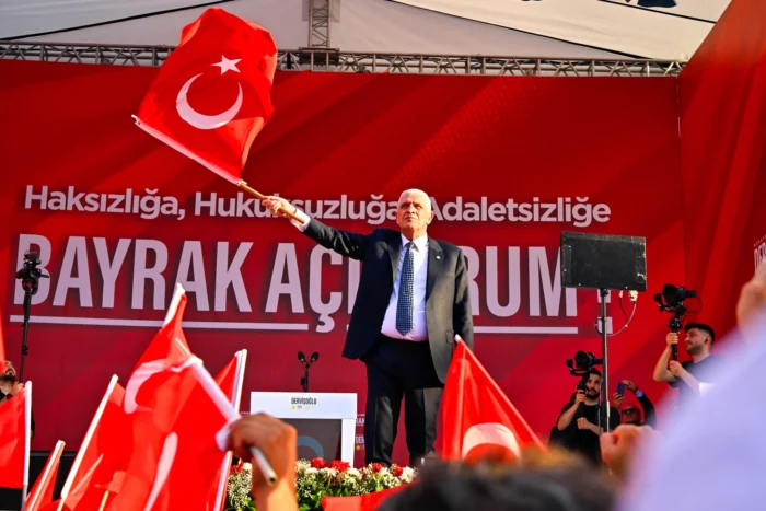 Kaya: “17 İlçede Sahadayız, İktidara Yürüyoruz”