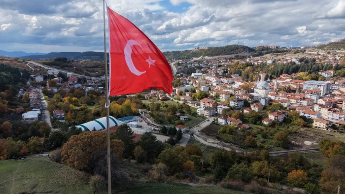 TAYFUN ÖZTÜRK’TEN BURSA YÖNETİMİNE SERT TEPKİ: “BURSA NEDEN BU KADAR SAHİPSİZ?”